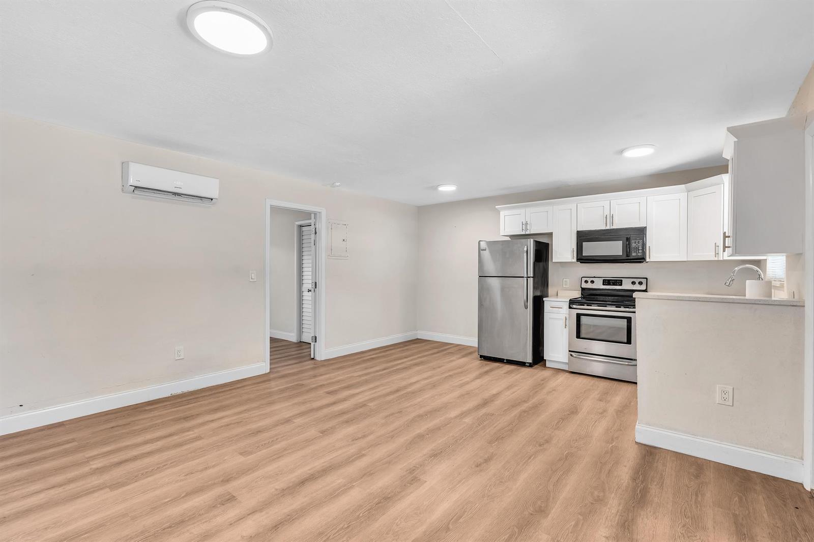 800 MOFFETT Street # 3, Hallandale Beach FL 33009 photo 4