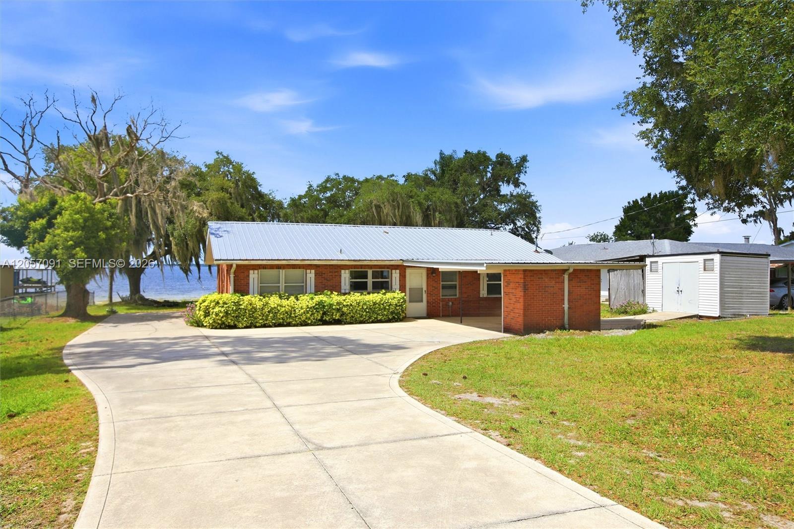 836 Lake June Road, Lake Placid FL 33852