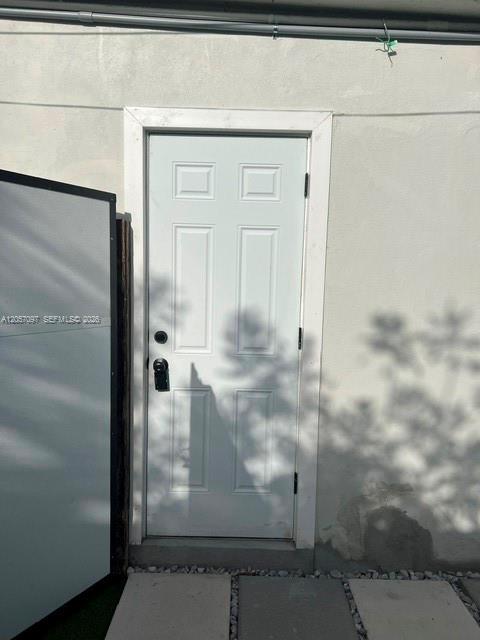 Miami Gardens, FL 33055 photo 2
