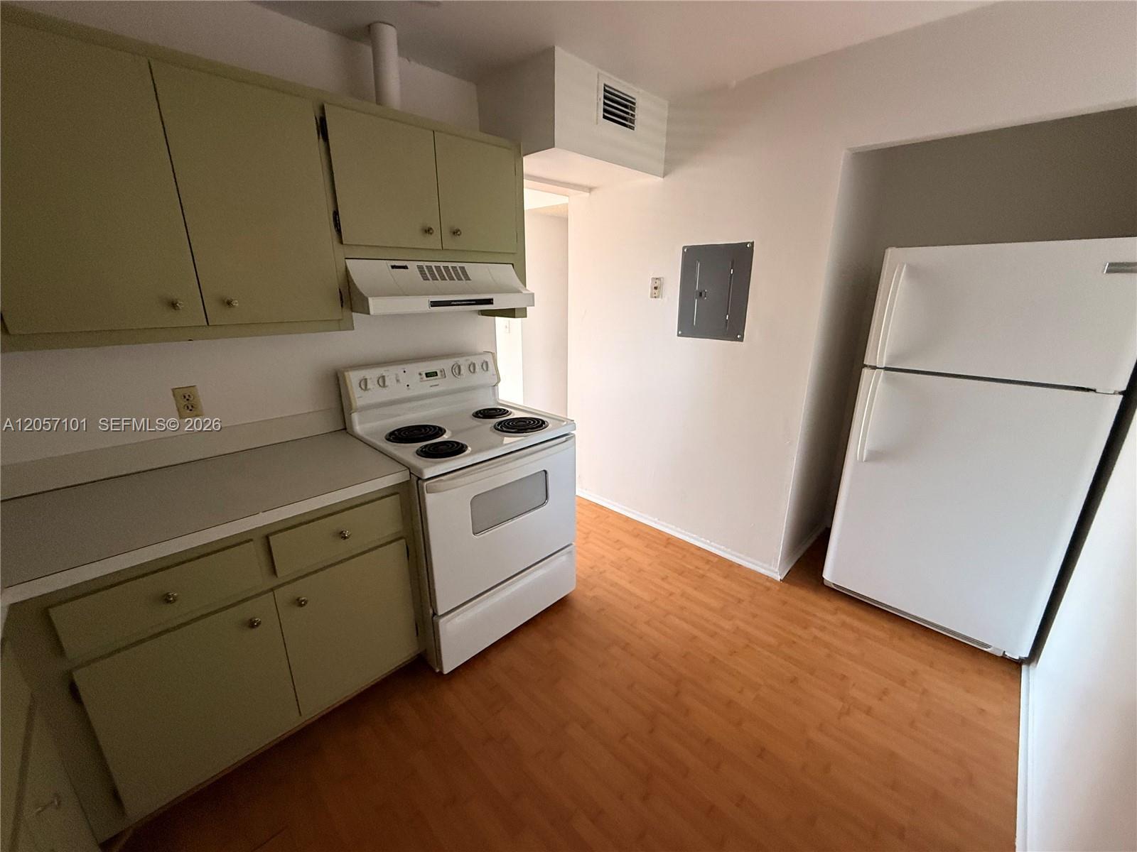 7747 SW 86th St # 208, Miami FL 33143 photo 5