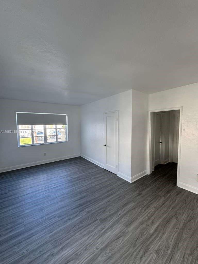 Miami Beach, FL 33141 photo 2
