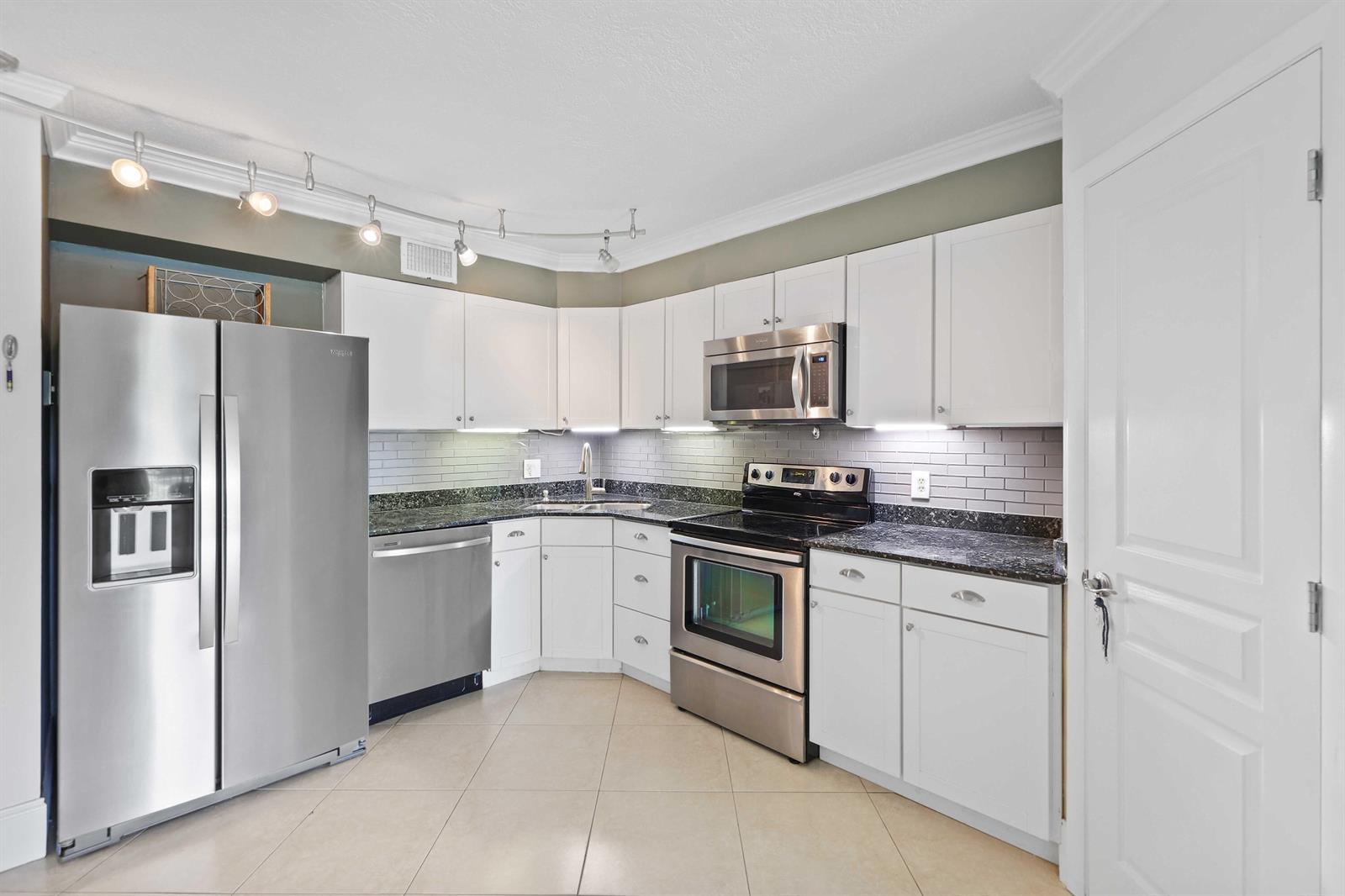 3020 FLORIDA Boulevard # C, Delray Beach FL 33483 photo 5
