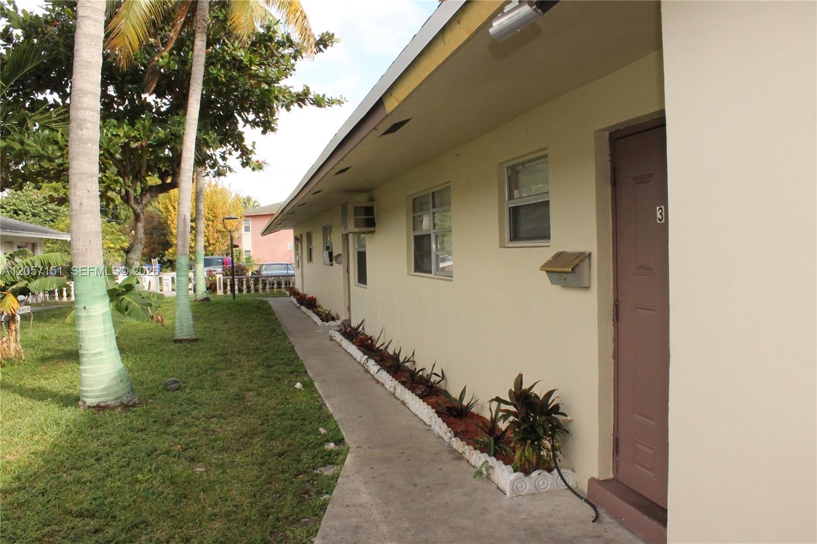 Pompano Beach, FL 33060 photo 2
