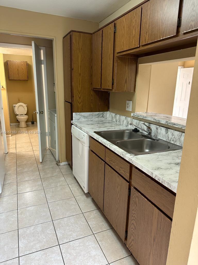4047 NW 87th Ave # 0, Sunrise FL 33351 photo 5