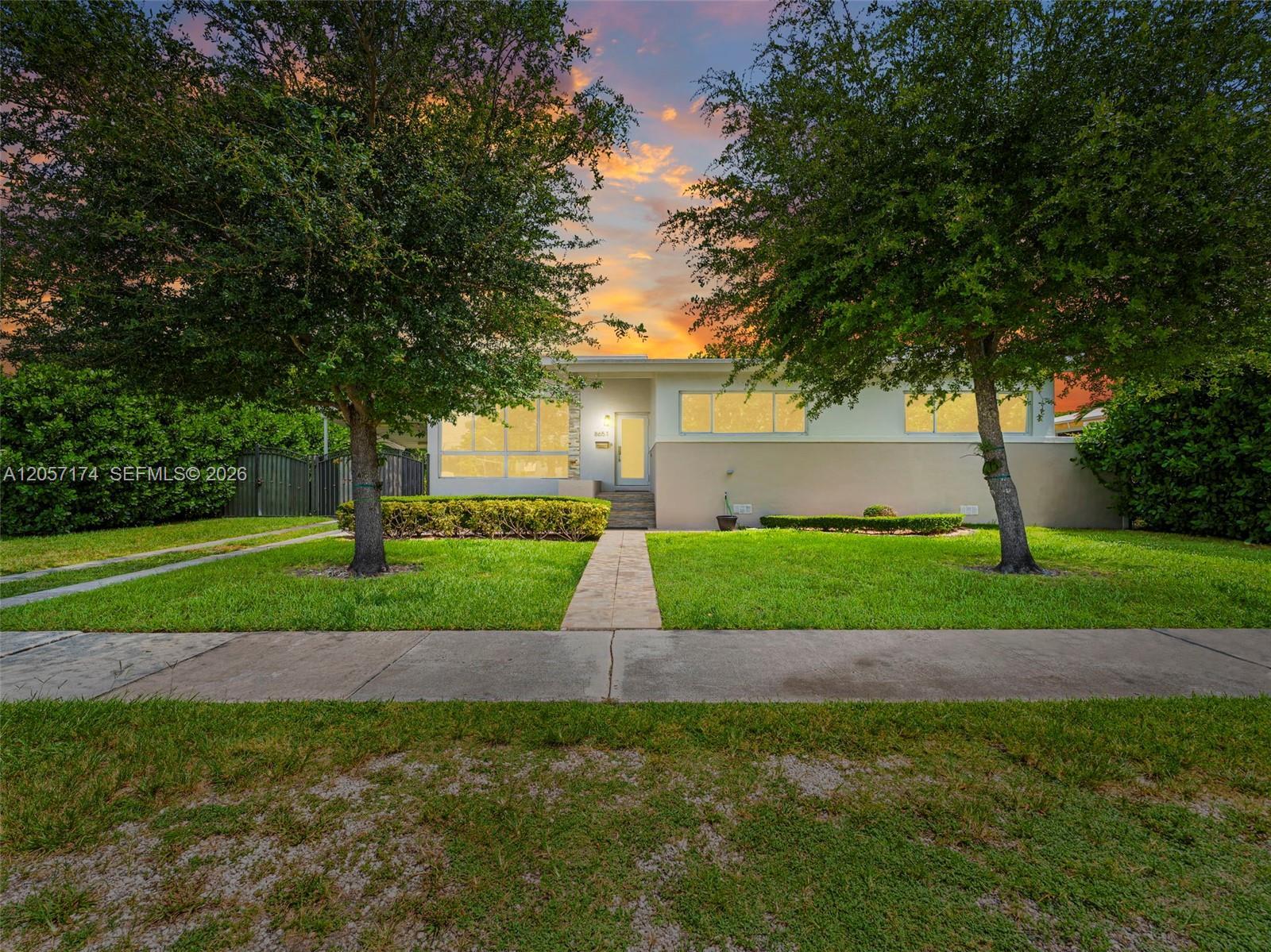 8651 SW 32nd Ter, Miami FL 33155 photo 2