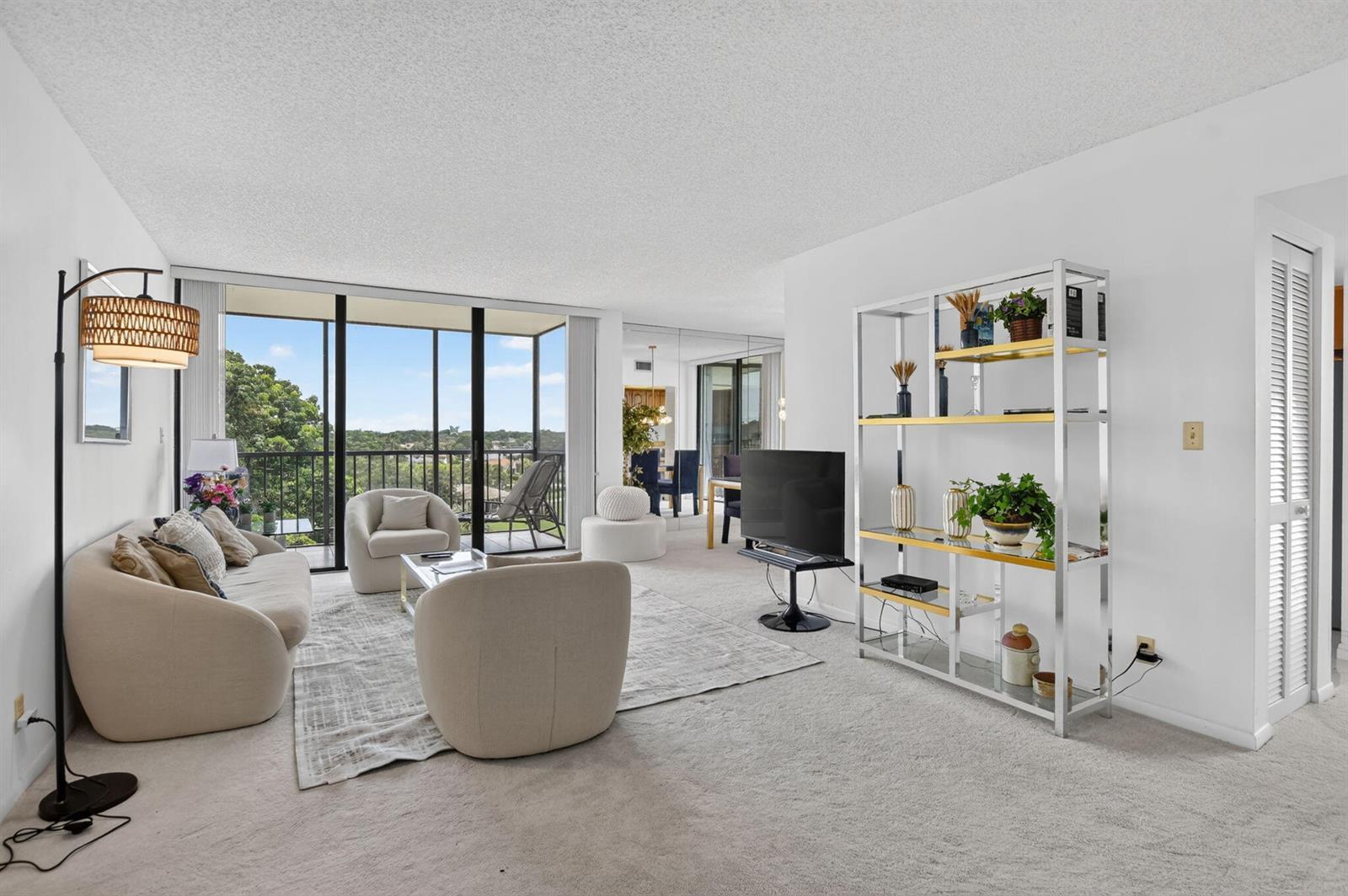 6895 Willow Wood Drive # 1065, Boca Raton FL 33434