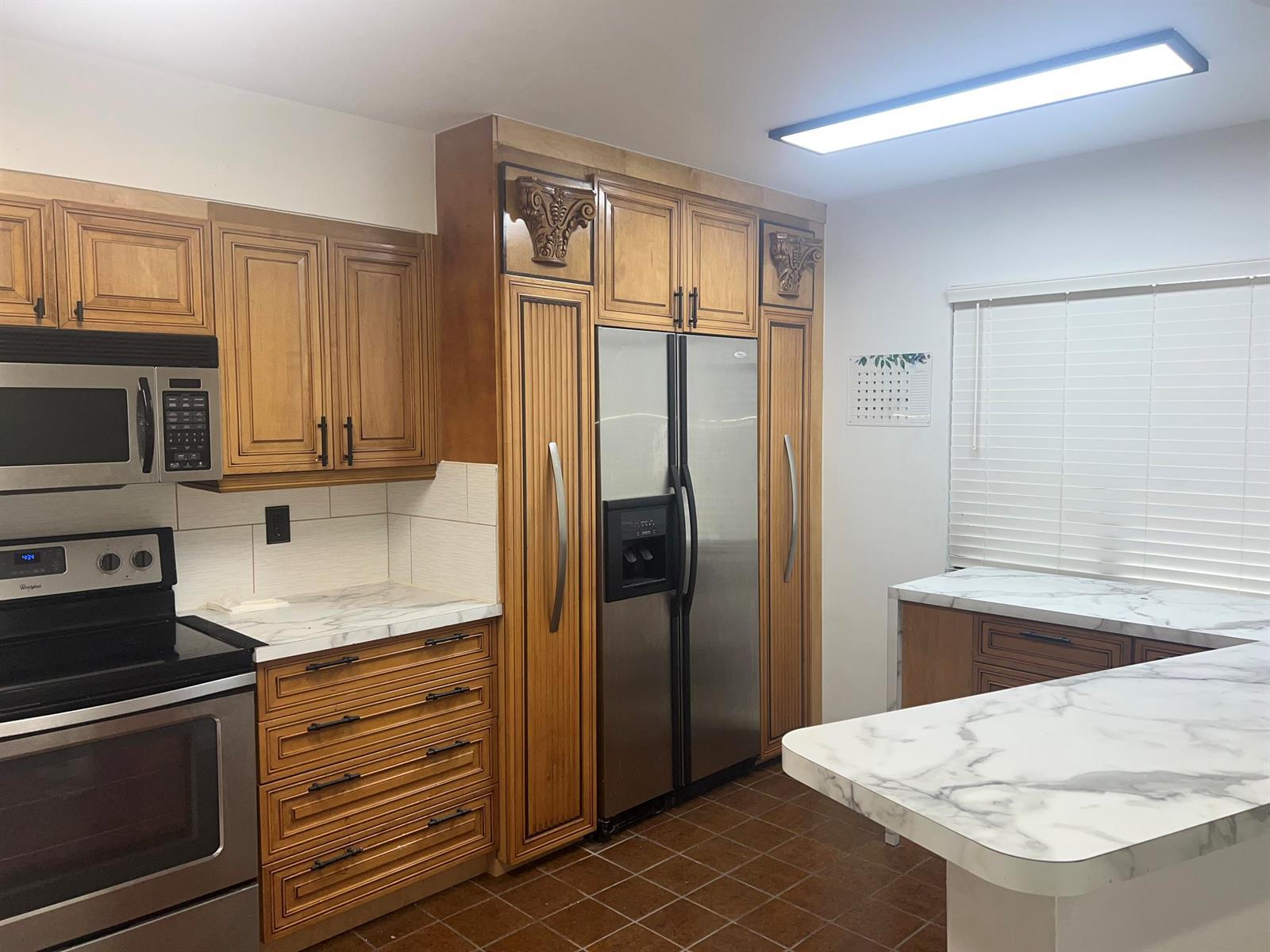 2202 S CYPRESS BEND Drive # 801, Pompano Beach FL 33069 photo 3