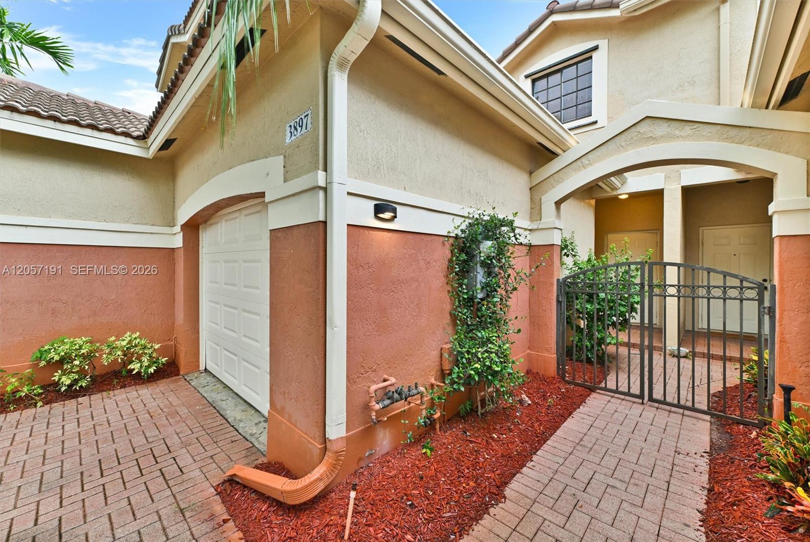 3897 Tree Top Dr, Weston FL 33332 photo 2