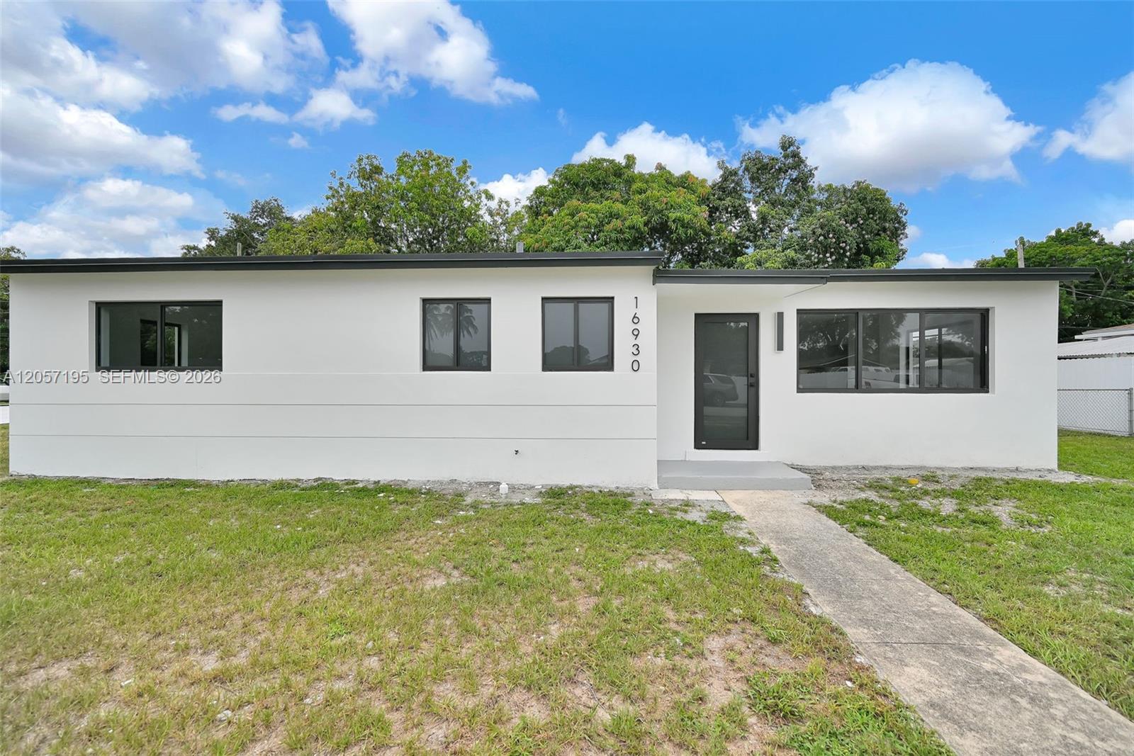 16930 NW 37th Pl, Miami Gardens FL 33055 photo 2