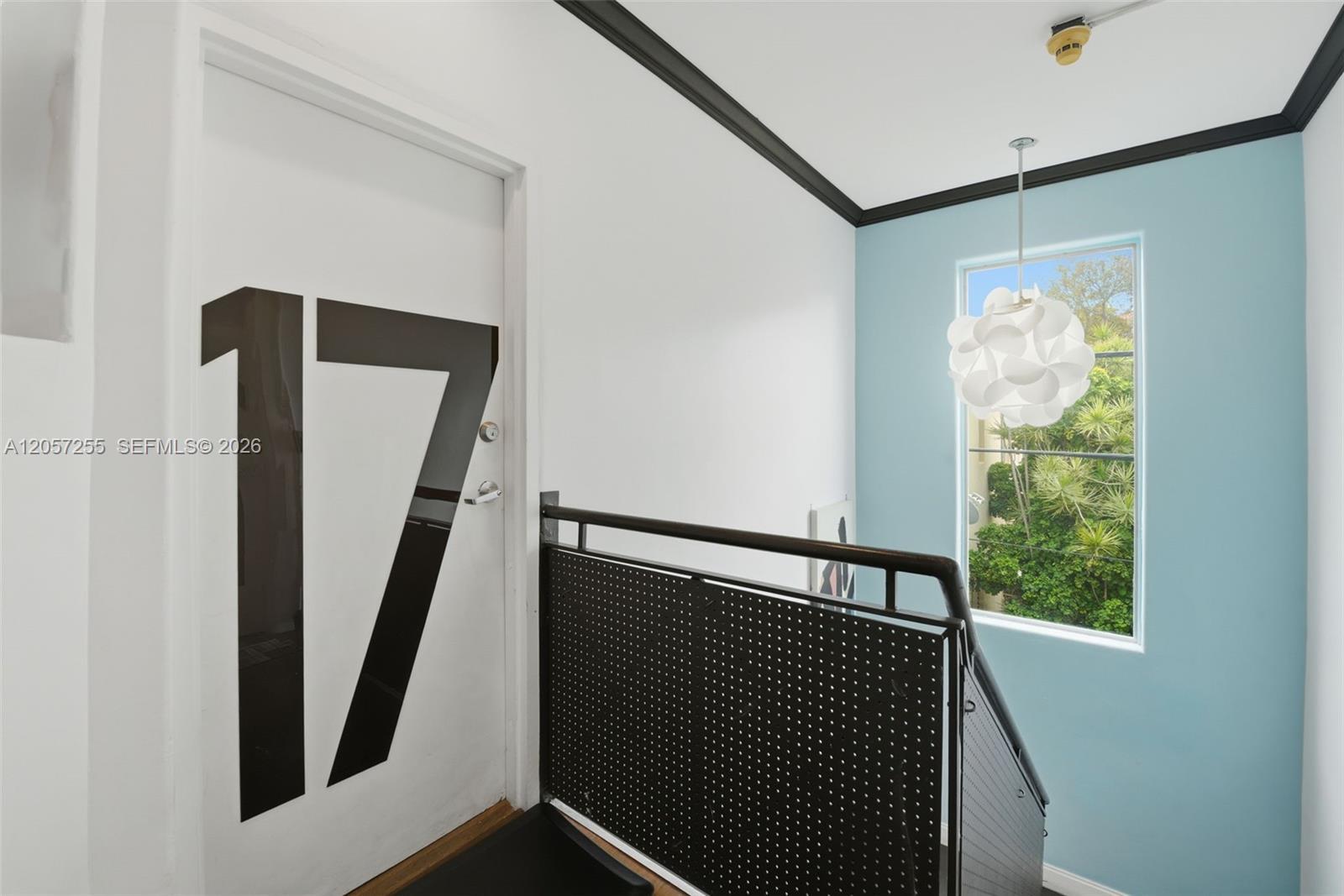 526 15th St # 17, Miami Beach FL 33139 photo 2