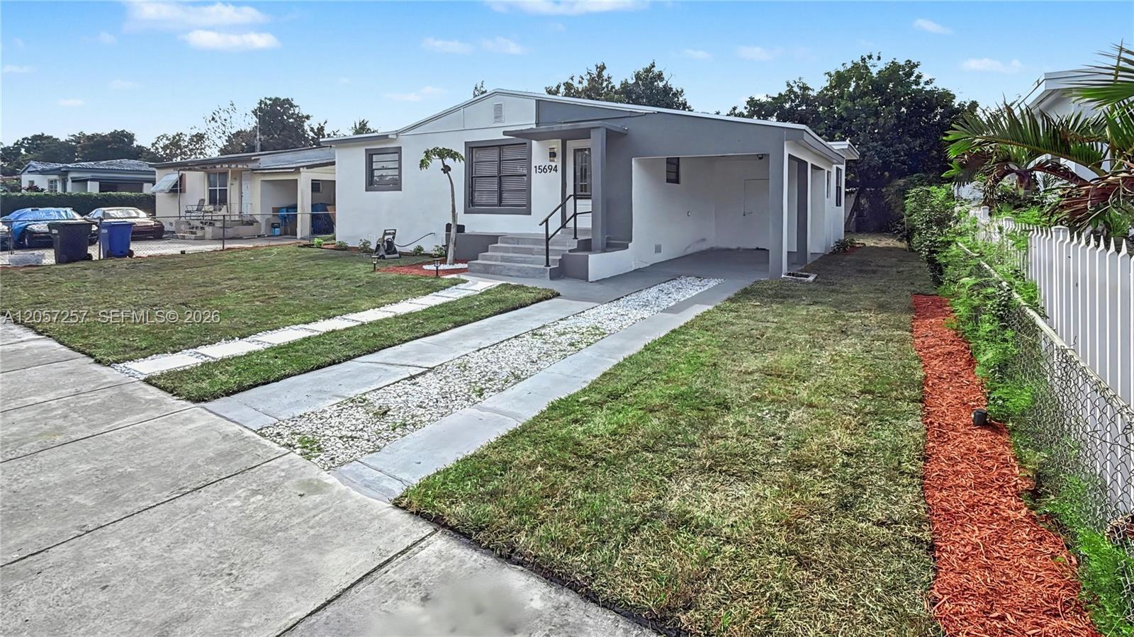 15694 NE 10th Ct, North Miami Beach FL 33162