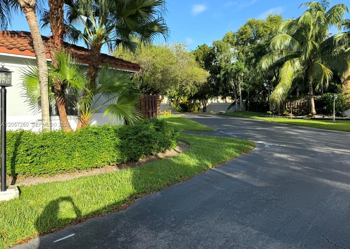 5758 NW 97th Pl, Doral FL 33178 photo 5