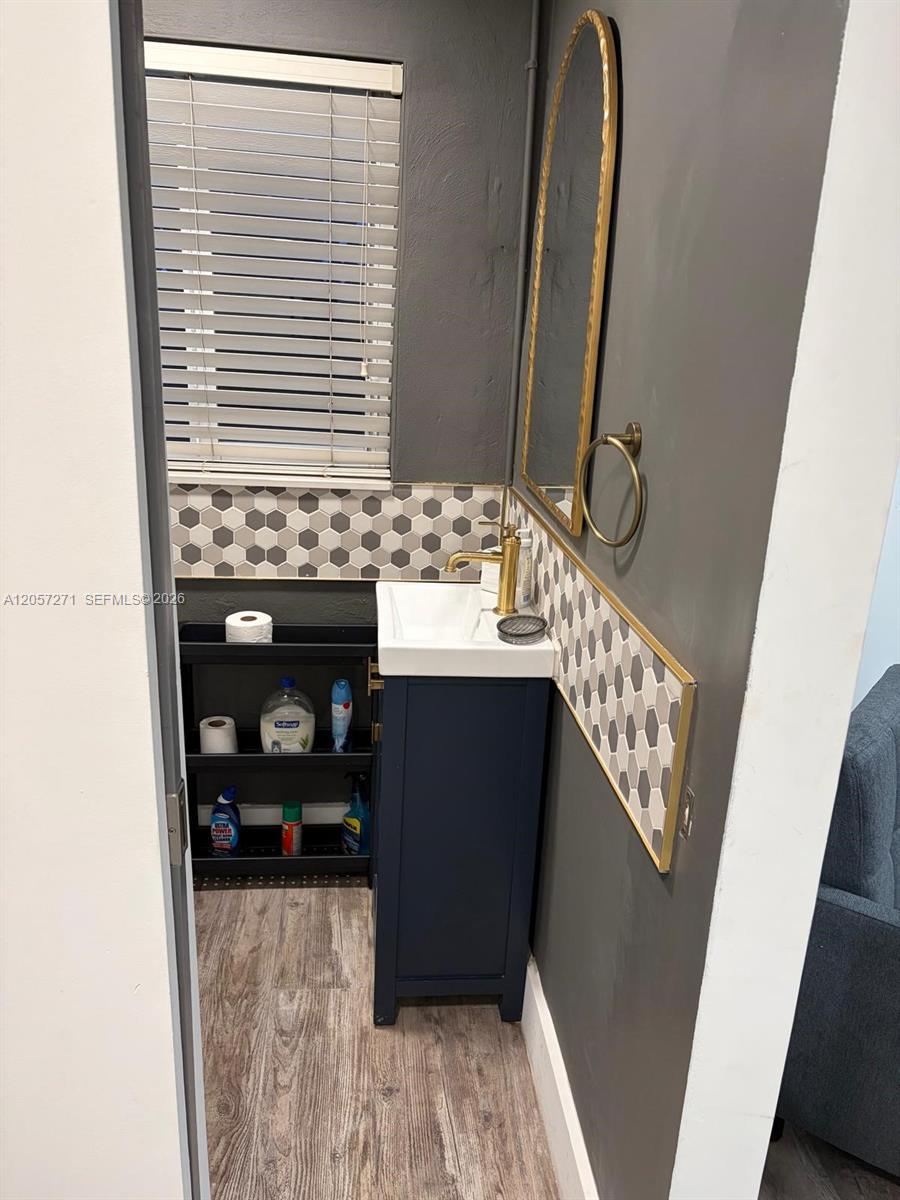 840 NE 159th St # 1, North Miami Beach FL 33162 photo 3