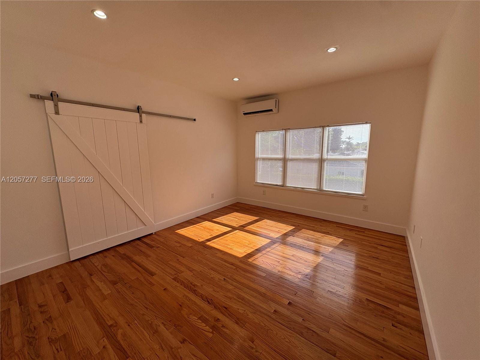 3237 SW 4th St # 14, Miami FL 33135 photo 2