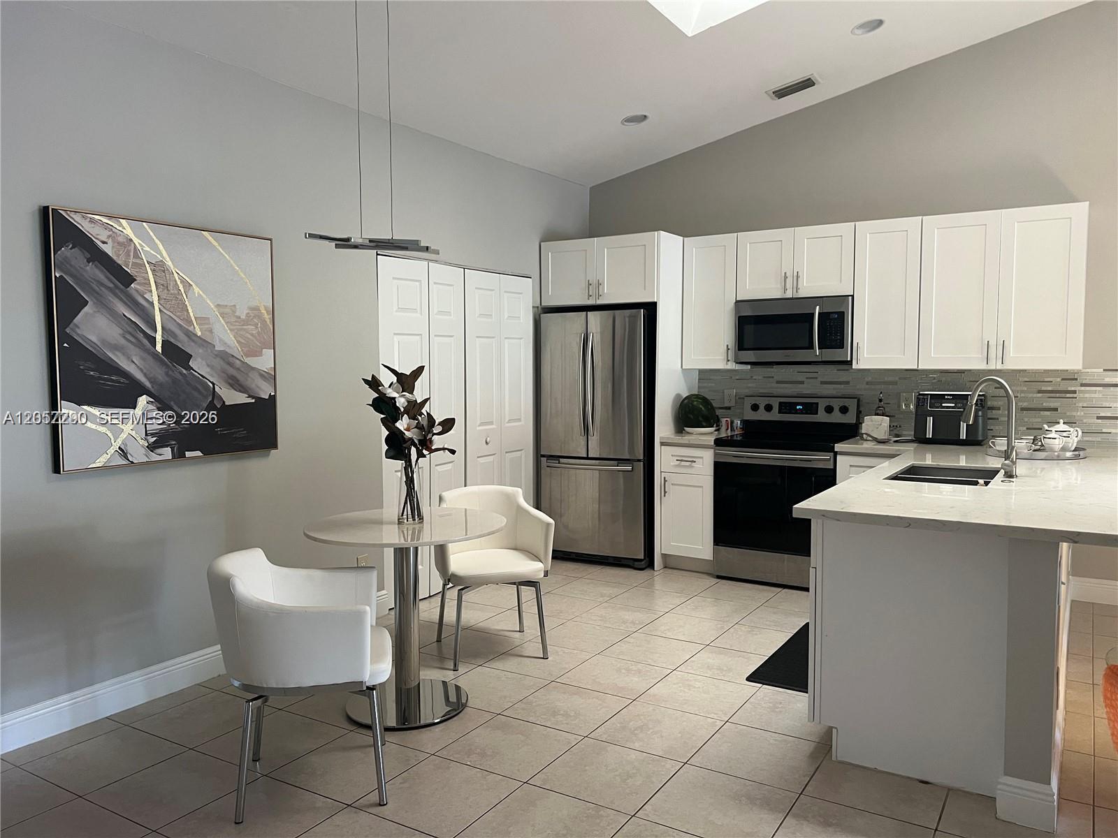 18428 18428 VIA DI REGINA # 18428 # 18428, Boca Raton FL 33496 photo 4
