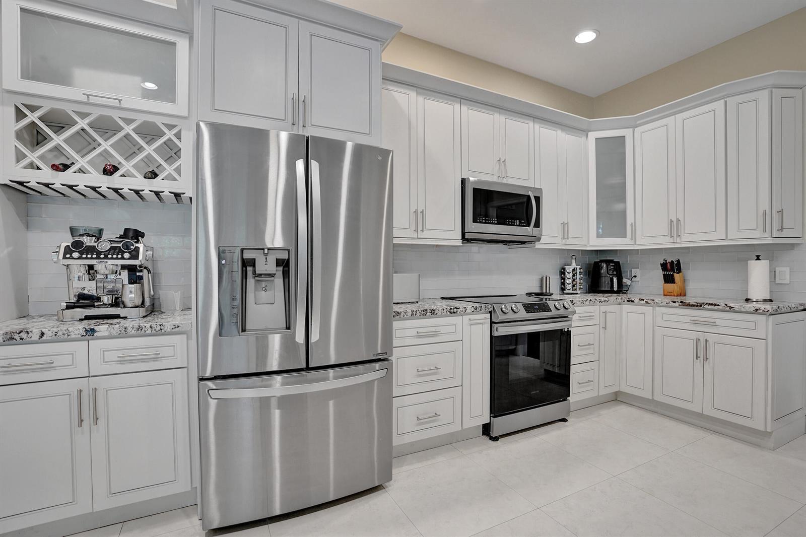 6400 NW 57TH Lane, Parkland FL 33067 photo 2