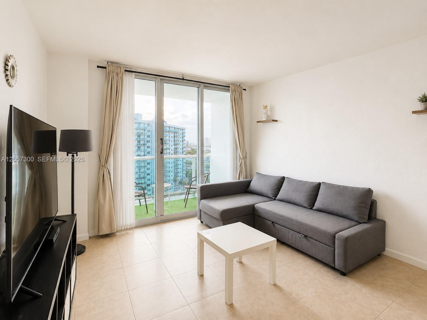 19370 Collins Ave # 1410, Sunny Isles Beach FL 33160 photo 2