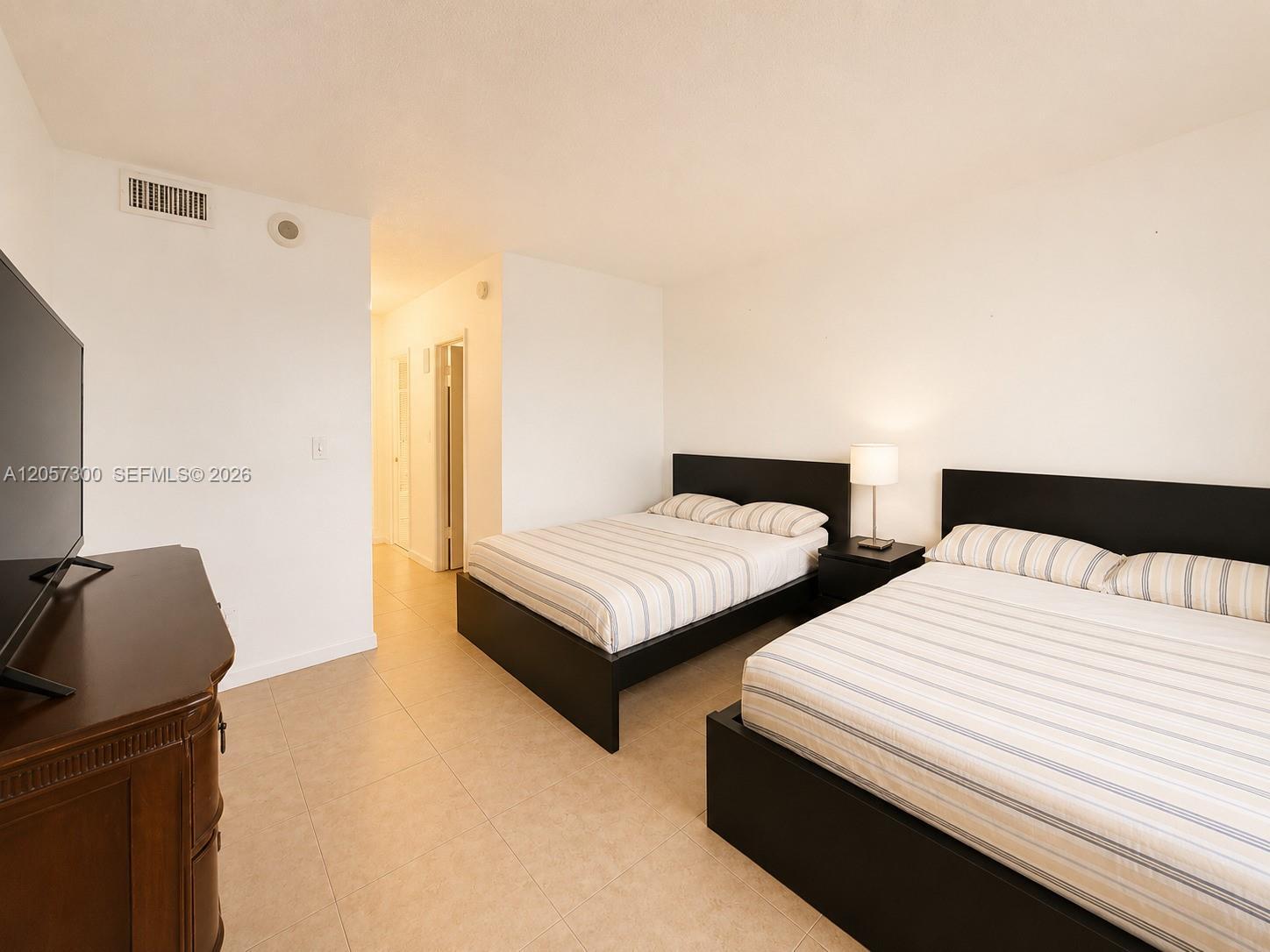 19370 Collins Ave # 1410, Sunny Isles Beach FL 33160 photo 3