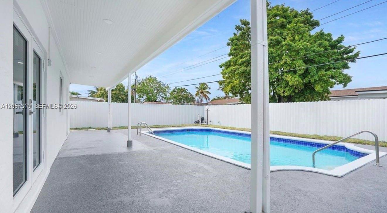 105 NE 213th St, Miami Gardens FL 33179 photo 3