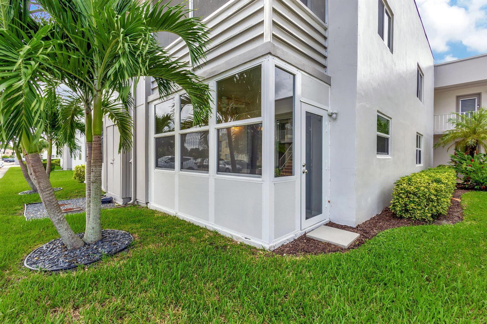 161 Normandy Lane, Delray Beach FL 33484 photo 2