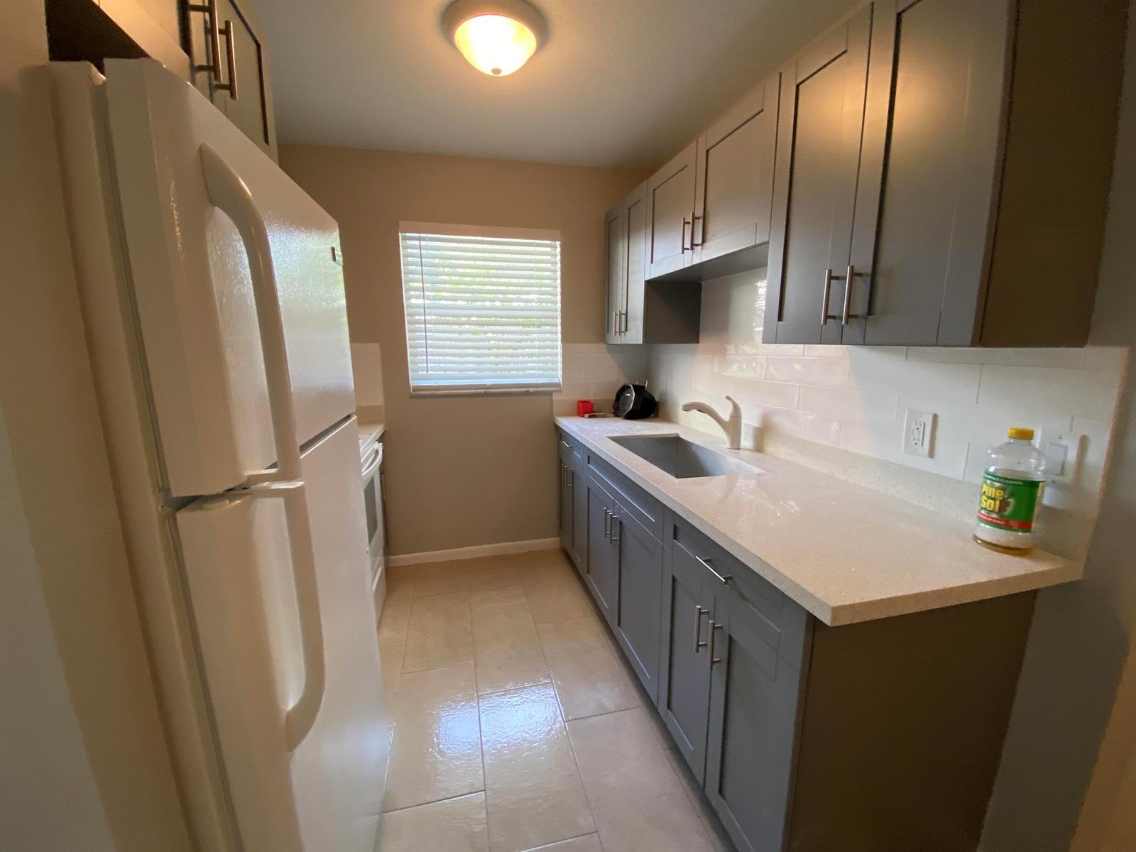 715 N H Street # 1, FL 33460 photo 3