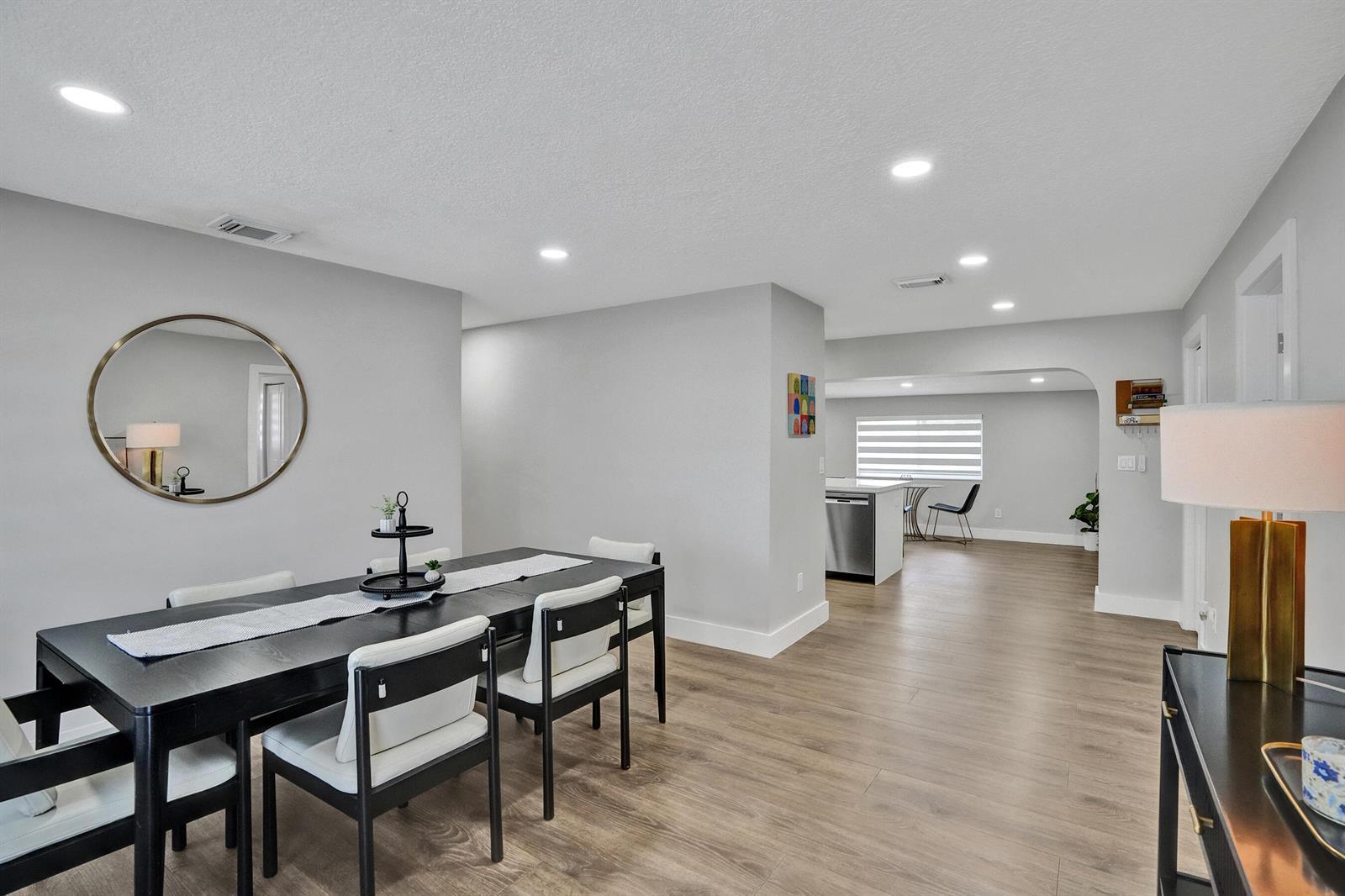 7290 W 14th Court, Hialeah FL 33014 photo 5