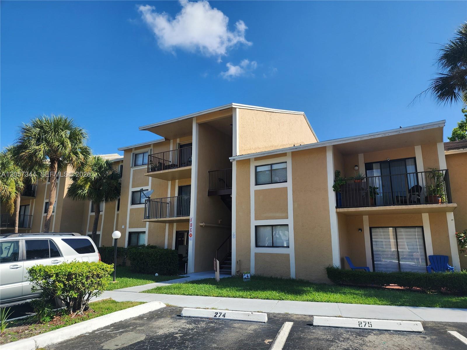9491 S Palm Cir S # 205, Pembroke Pines FL 33025