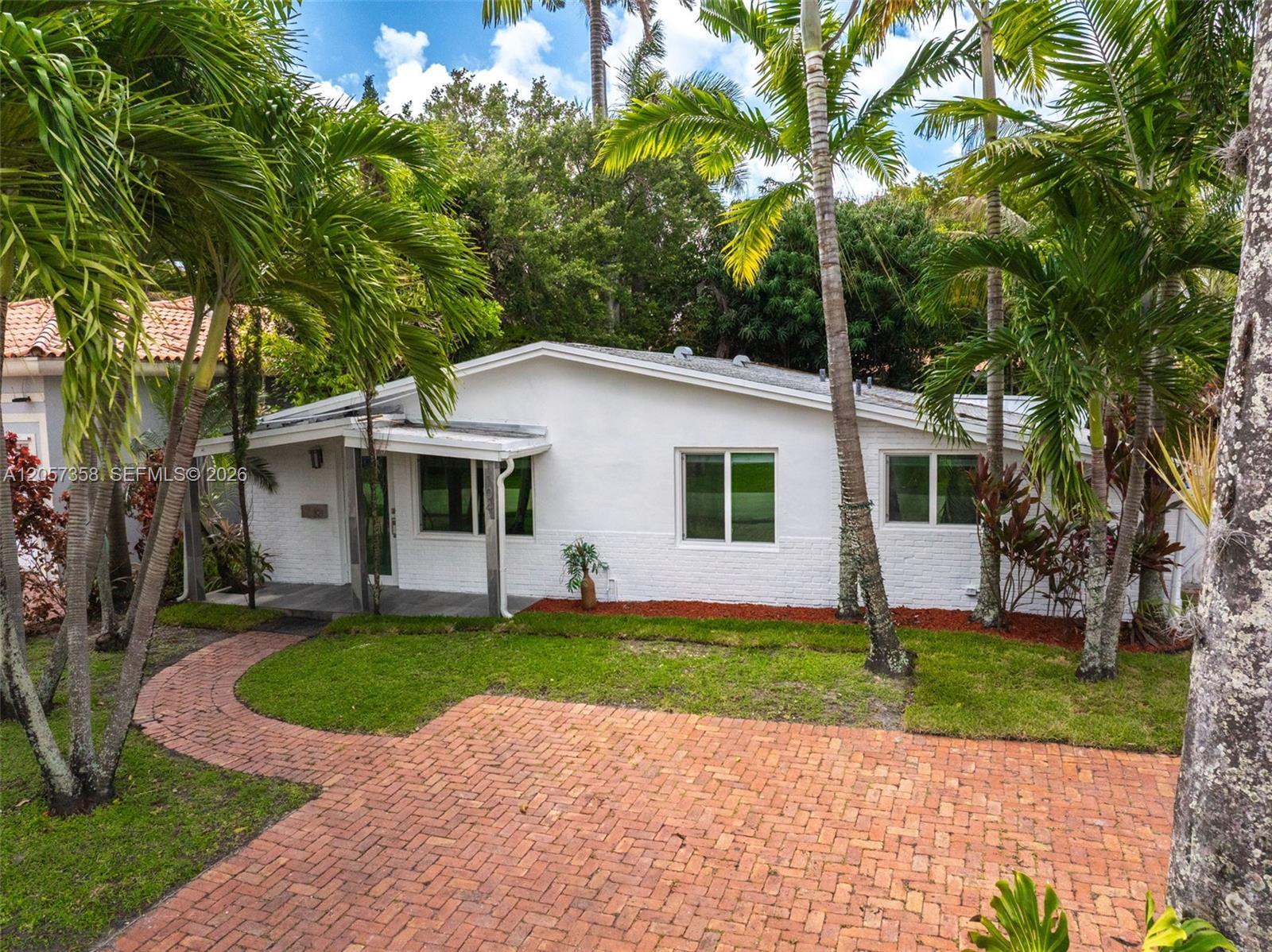 1104 NE 85th St, Miami FL 33138 photo 3