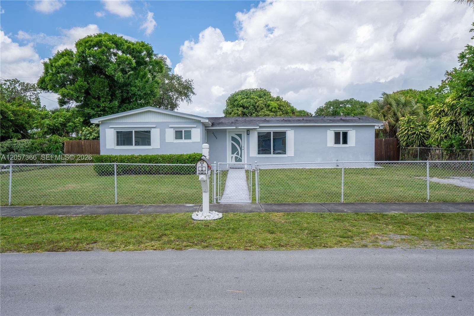 20440 NW 20th ct, Miami Gardens FL 33056 photo 3