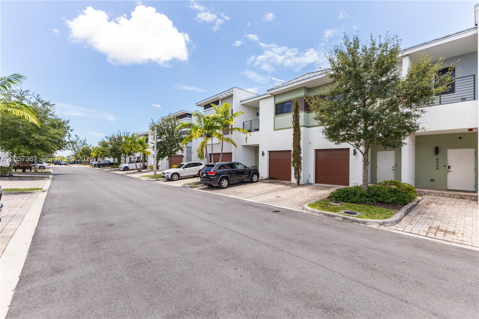 4444 NW 9th St # 0, Plantation FL 33317 photo 5