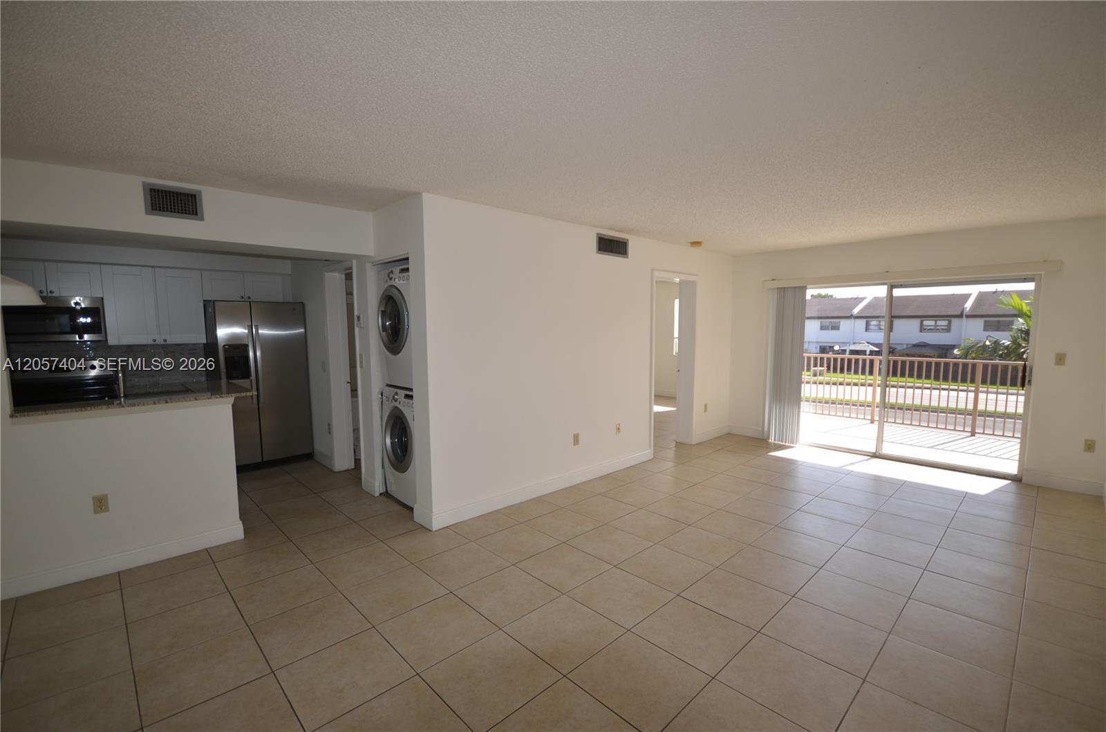 15201 SW 80th St # 207, Miami FL 33193 photo 2