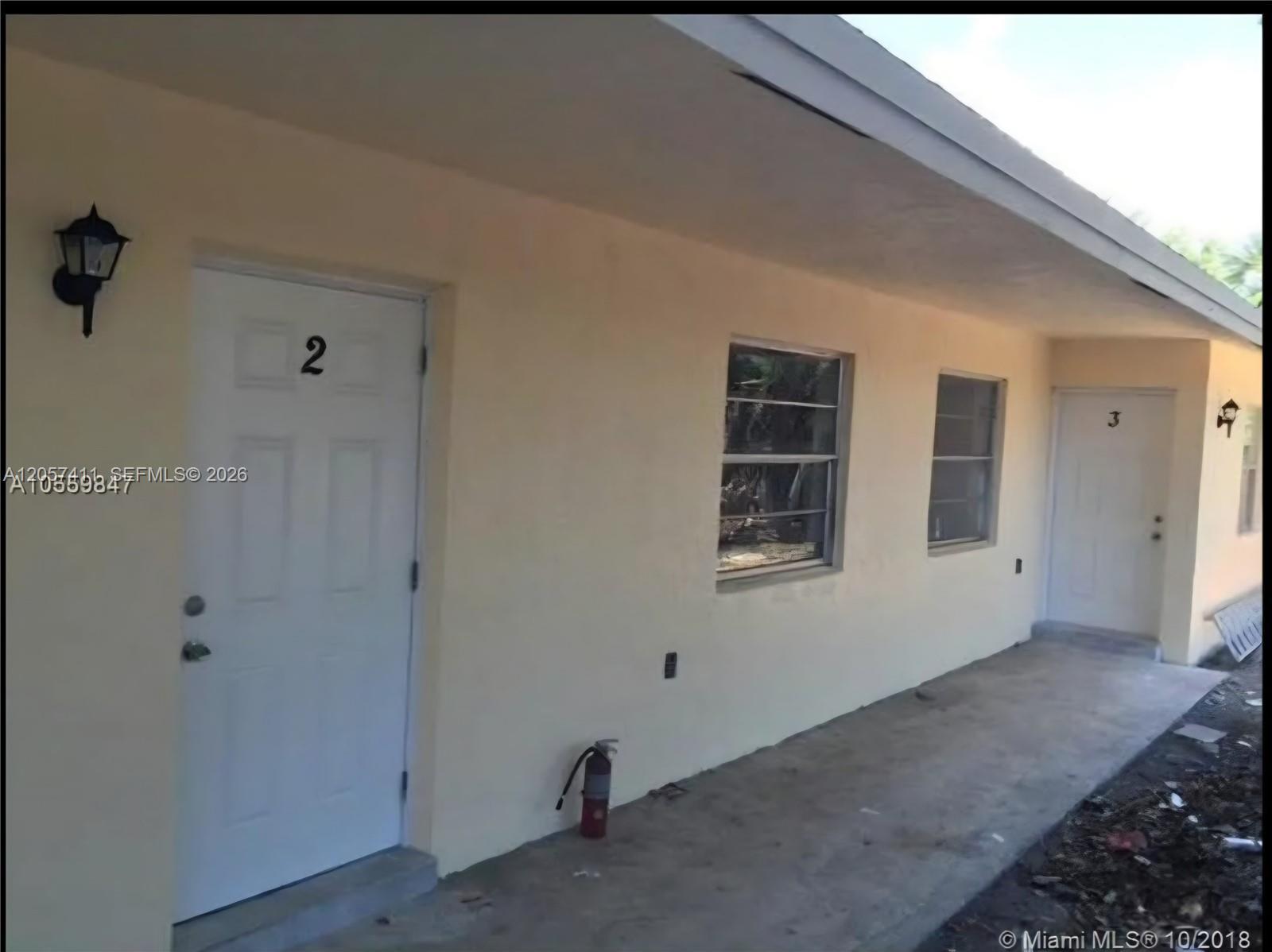 853 SW 9th Ct # 2, Pompano Beach FL 33060 photo 2