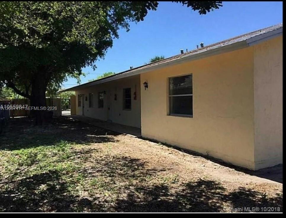 853 SW 9th Ct # 2, Pompano Beach FL 33060