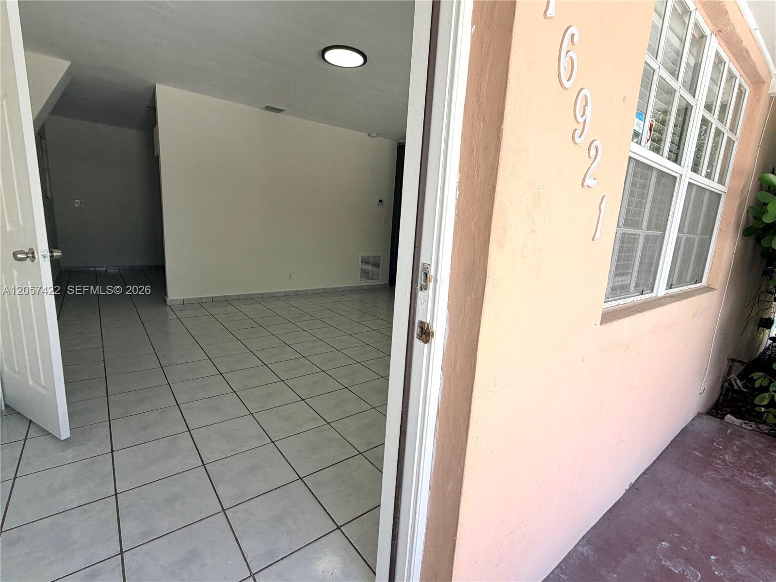 16921 SW 94th Ave # 16921, Palmetto Bay FL 33157 photo 3