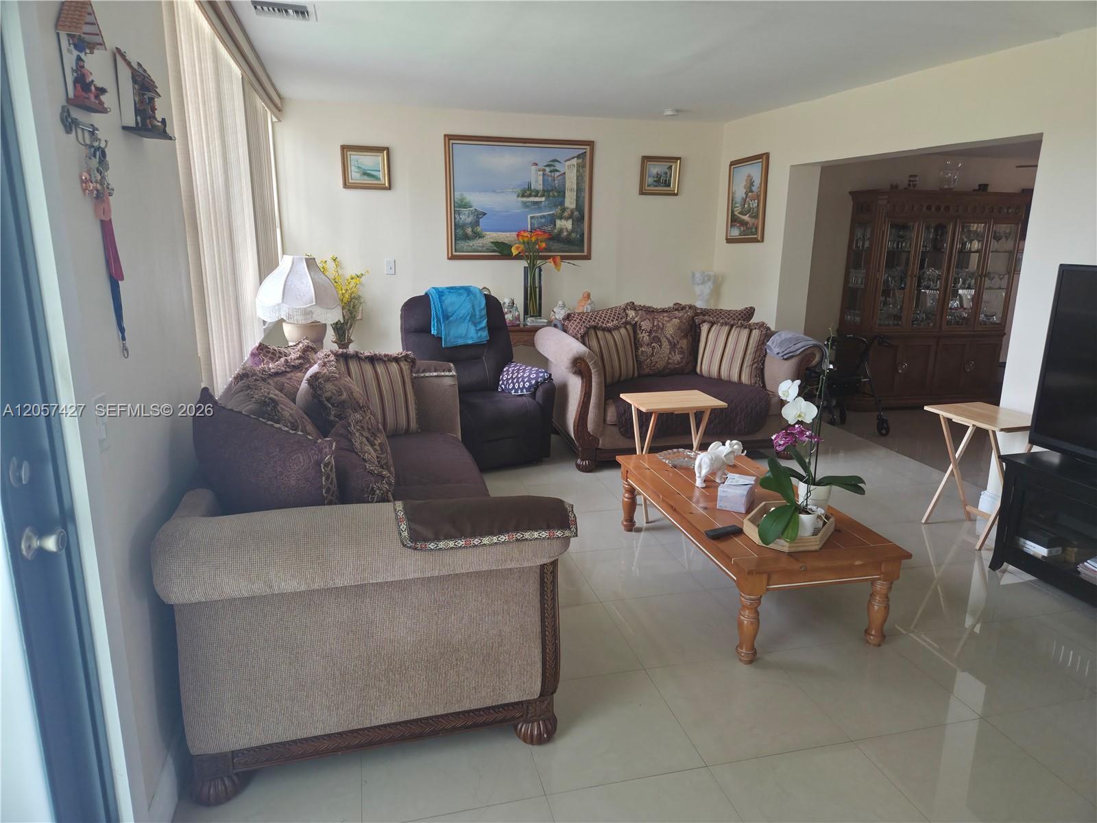 8441 SW 32nd Ter, Miami FL 33155 photo 3