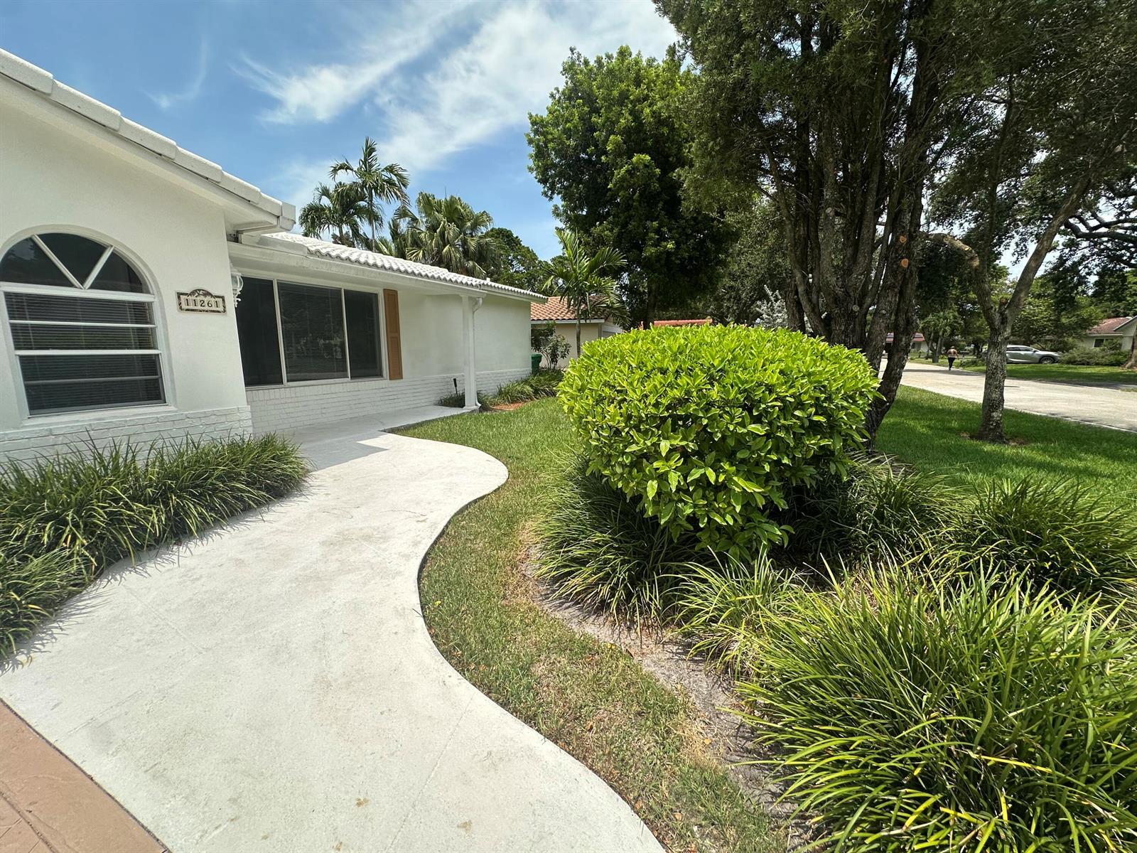 11261 NW 42ND Street, Coral Springs FL 33065 photo 2