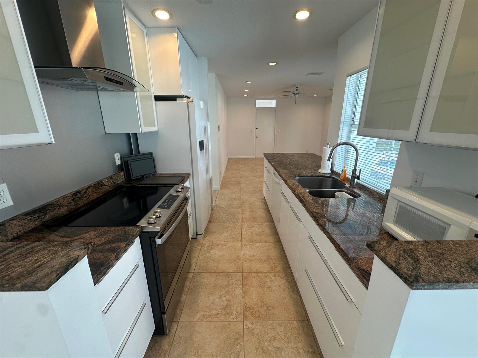 11261 NW 42ND Street, Coral Springs FL 33065 photo 4