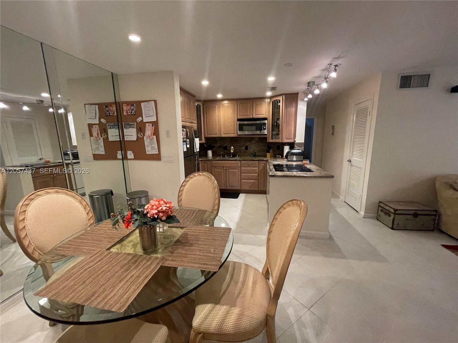 6339 Bay Club Dr # 2, Fort Lauderdale FL 33308 photo 4