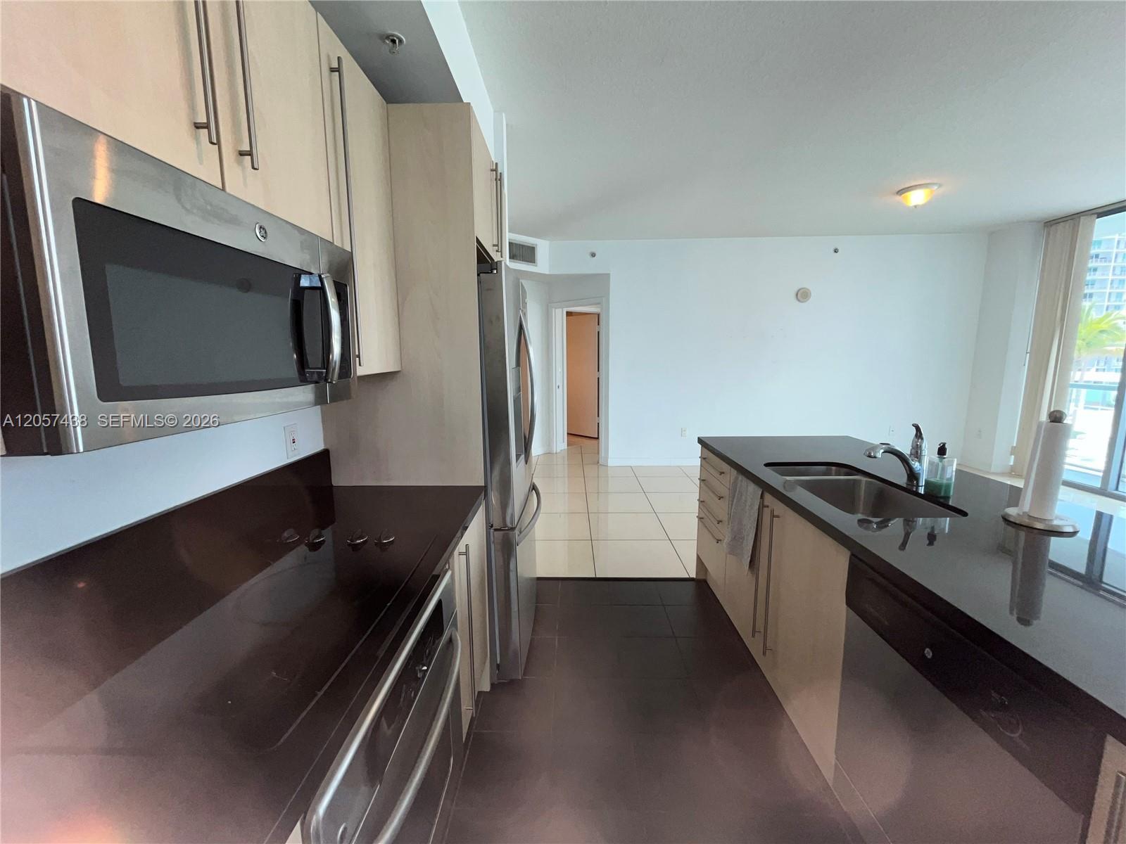 1111 SW 1st Ave, Miami FL 33130 photo 4