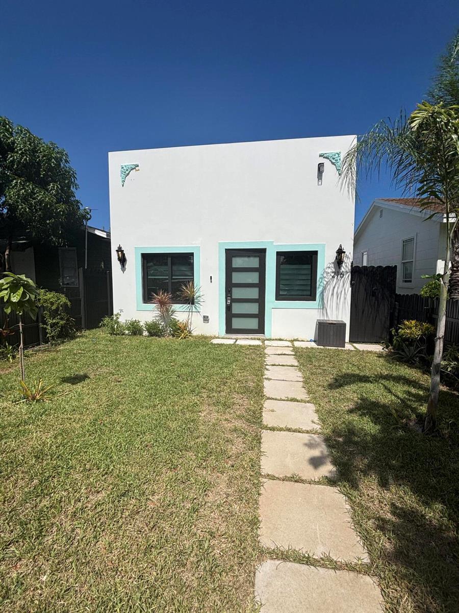 216 S C Street, FL 33460