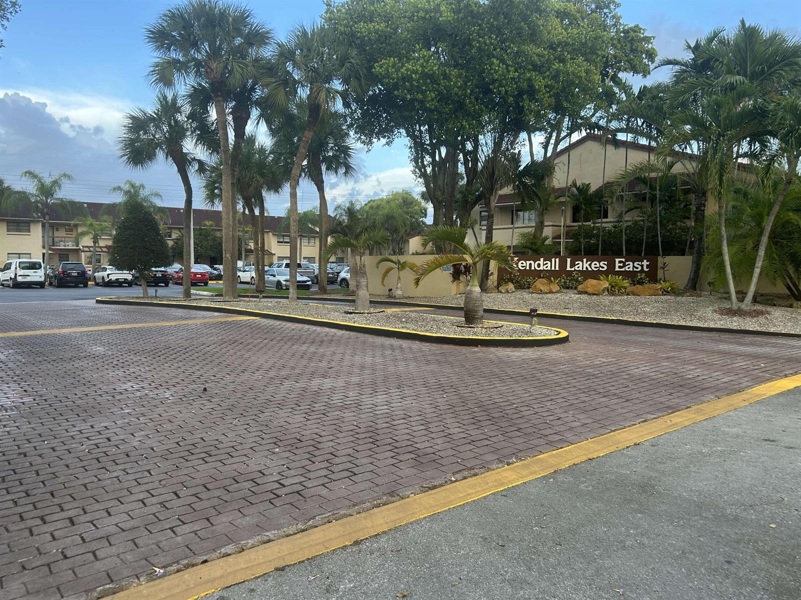 6206 SW 136TH Court # A102, Miami FL 33183 photo 2