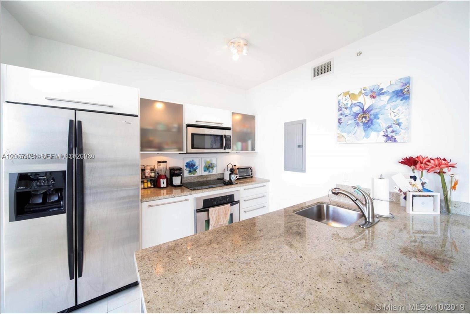 185 SW 7th St # 3600, Miami FL 33130 photo 5