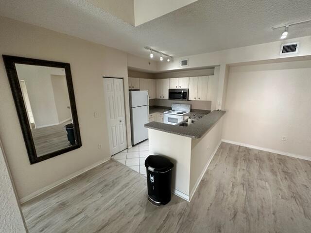 1803 N Flagler Drive # 312, West Palm Beach FL 33407 photo 5