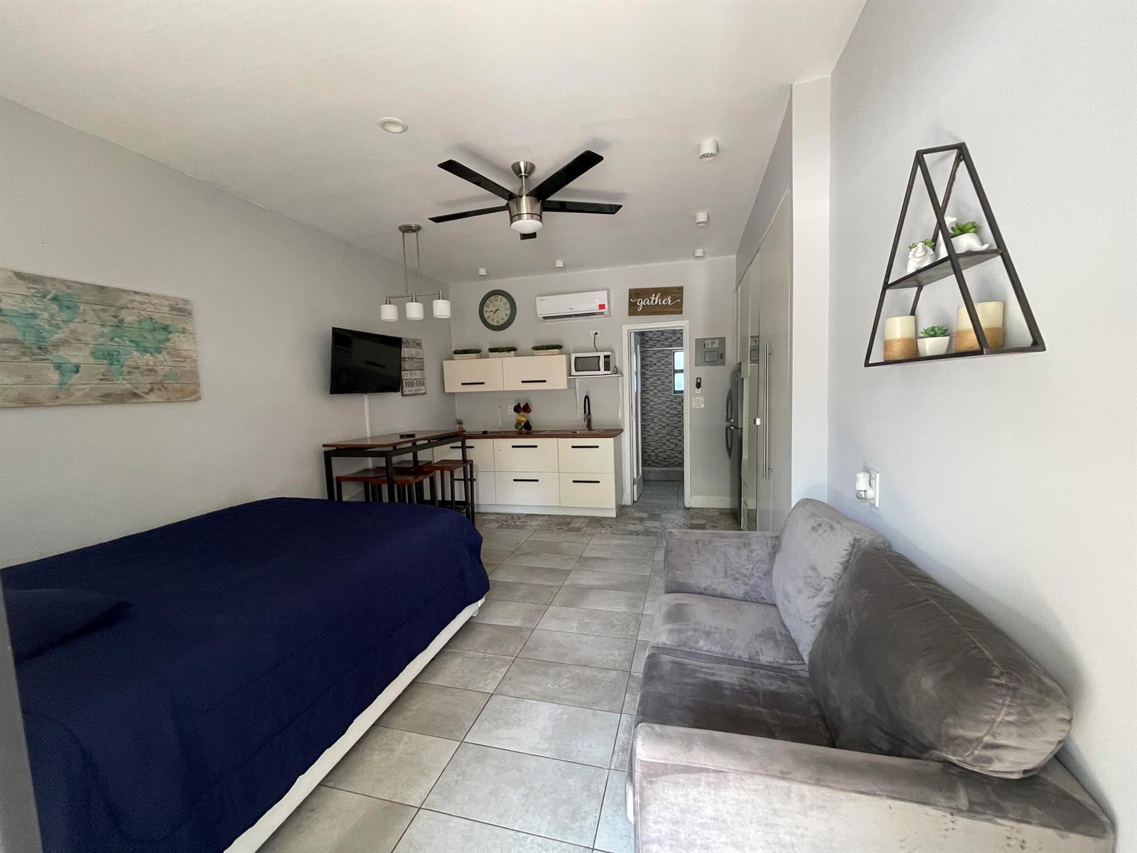 824 NE 4TH Street # 2, Fort Lauderdale FL 33301 photo 4