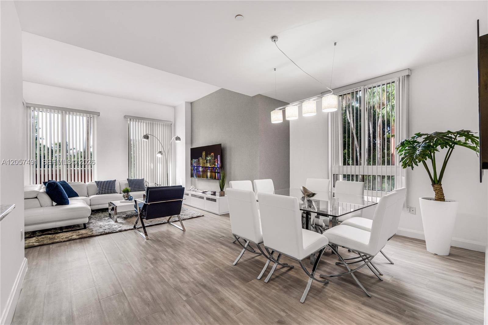785 Crandon Blvd # 106, Key Biscayne FL 33149