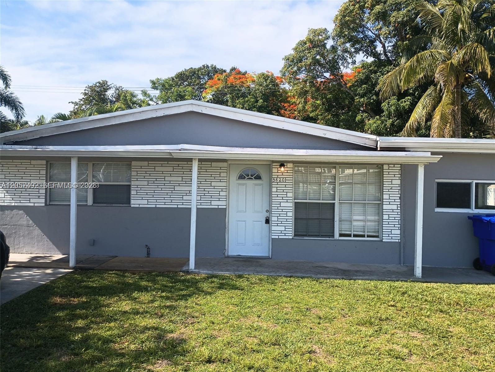 5820 Atlanta St # F, Hollywood FL 33021 photo 2