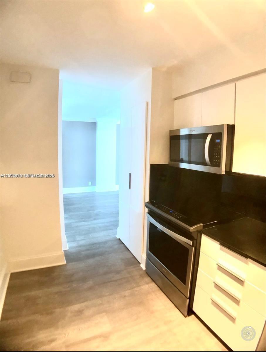 6770 Indian Creek Dr, Miami Beach FL 33141 photo 3
