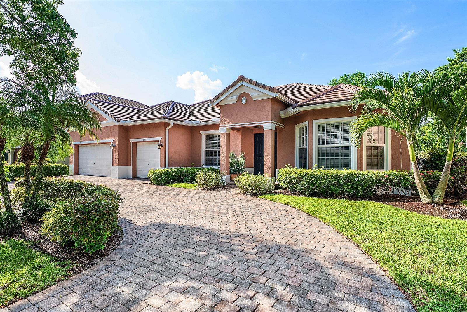 9058 SEDGEWOOD Drive, Lake Worth FL 33467 photo 3