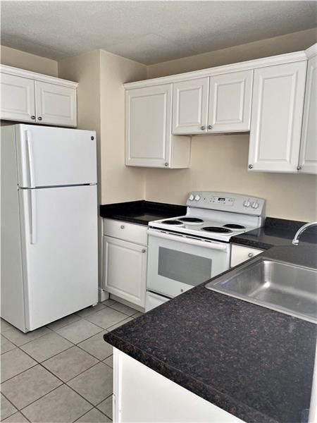 84 PALAMINO Circle, Boca Raton FL 33487 photo 3
