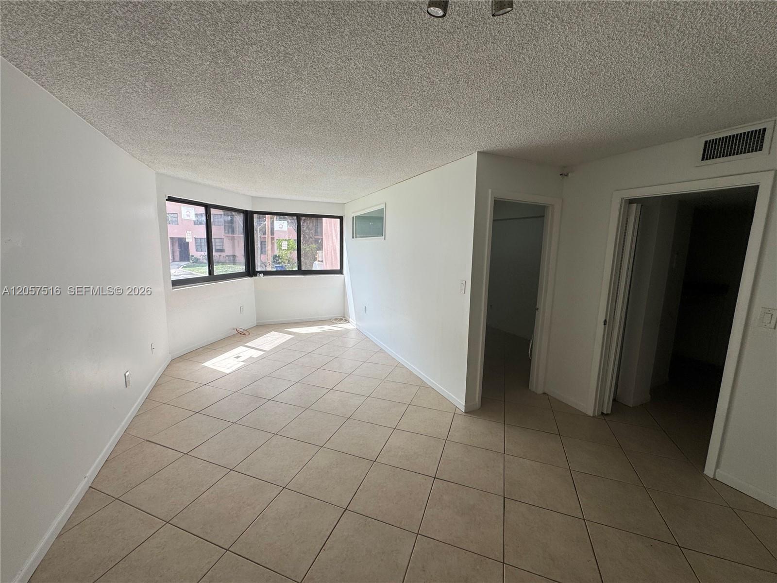 20850 San Simeon Way # 5, Miami FL 33179 photo 4